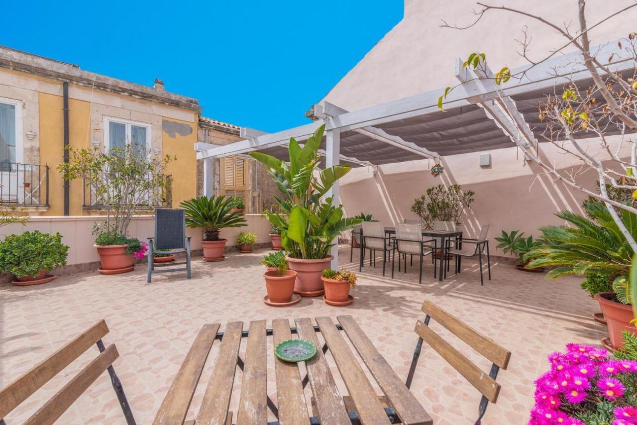Il Riad Del Capitano Syracuse Buitenkant foto